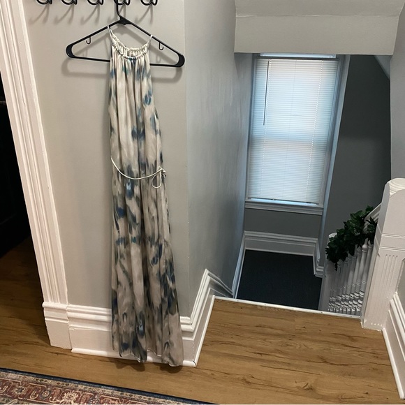 Long halter maxi dress - Picture 4 of 4